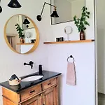 Quarto em Acomodações Particulares Cozy Airport Vecsés