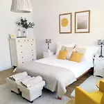 Quarto em Acomodações Particulares Cozy Airport *