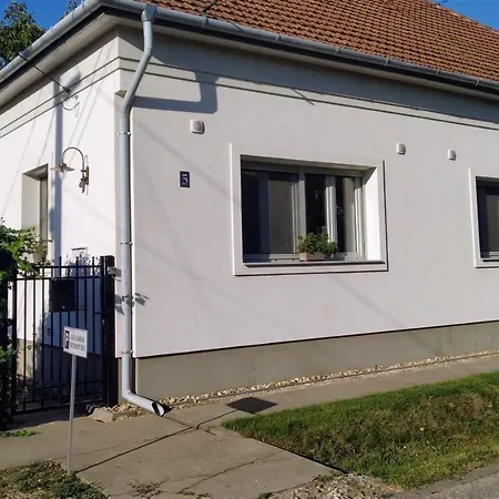 Homestay szállás Cozy Airport Vecsés