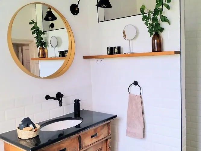 Gazde/Camere de închiriat Cozy Airport Vecsés