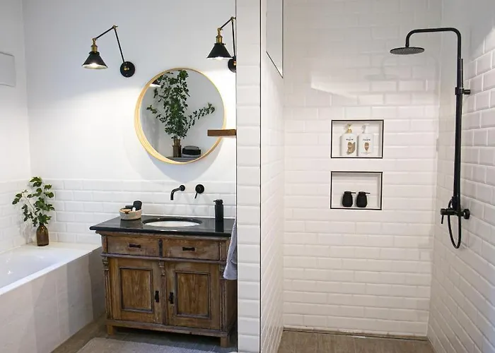Cozy Airport Homestay Vecses